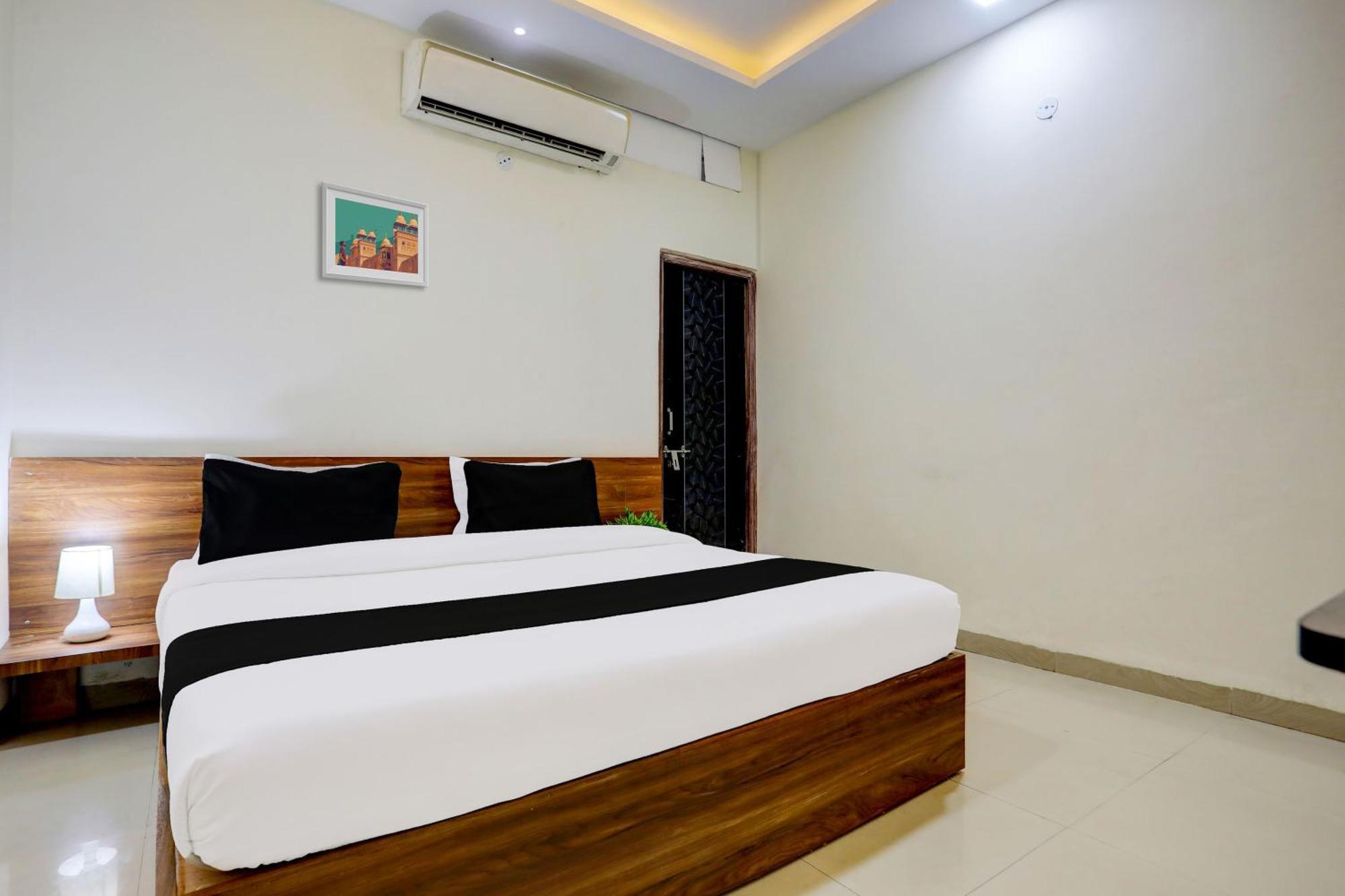 Hotel O Sb 47 Indore Luaran gambar