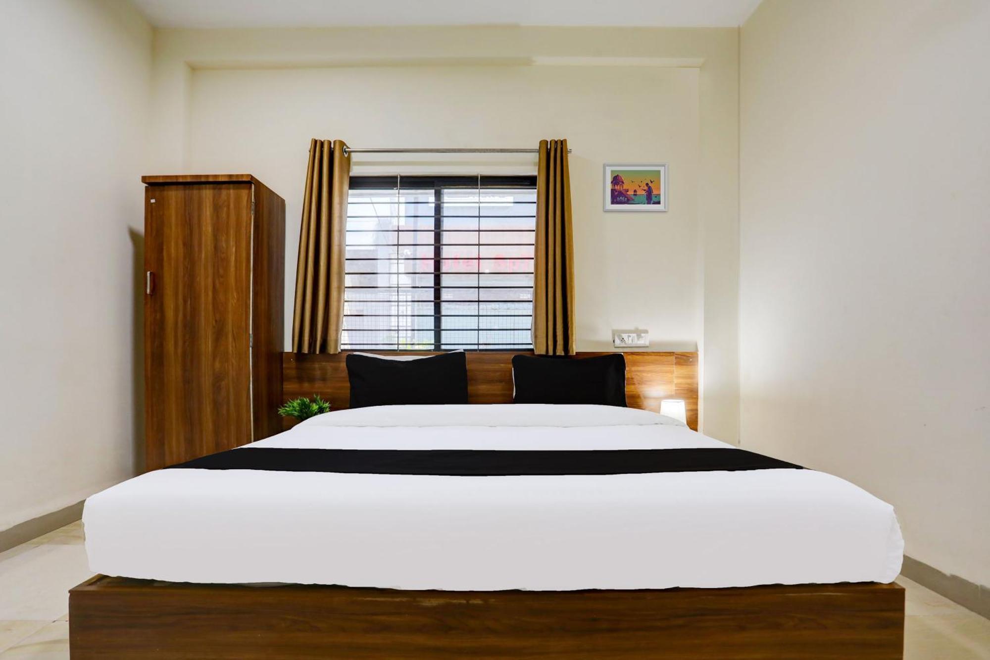 Hotel O Sb 47 Indore Luaran gambar