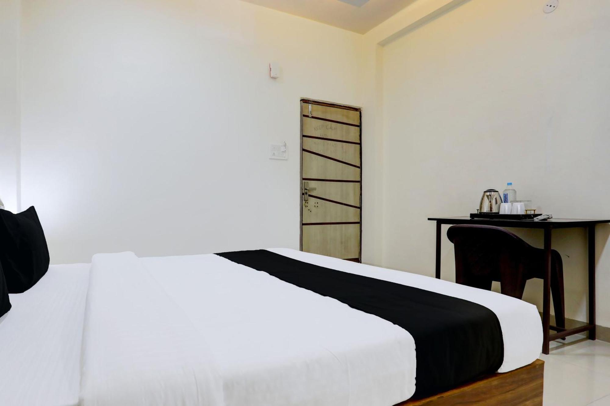 Hotel O Sb 47 Indore Luaran gambar